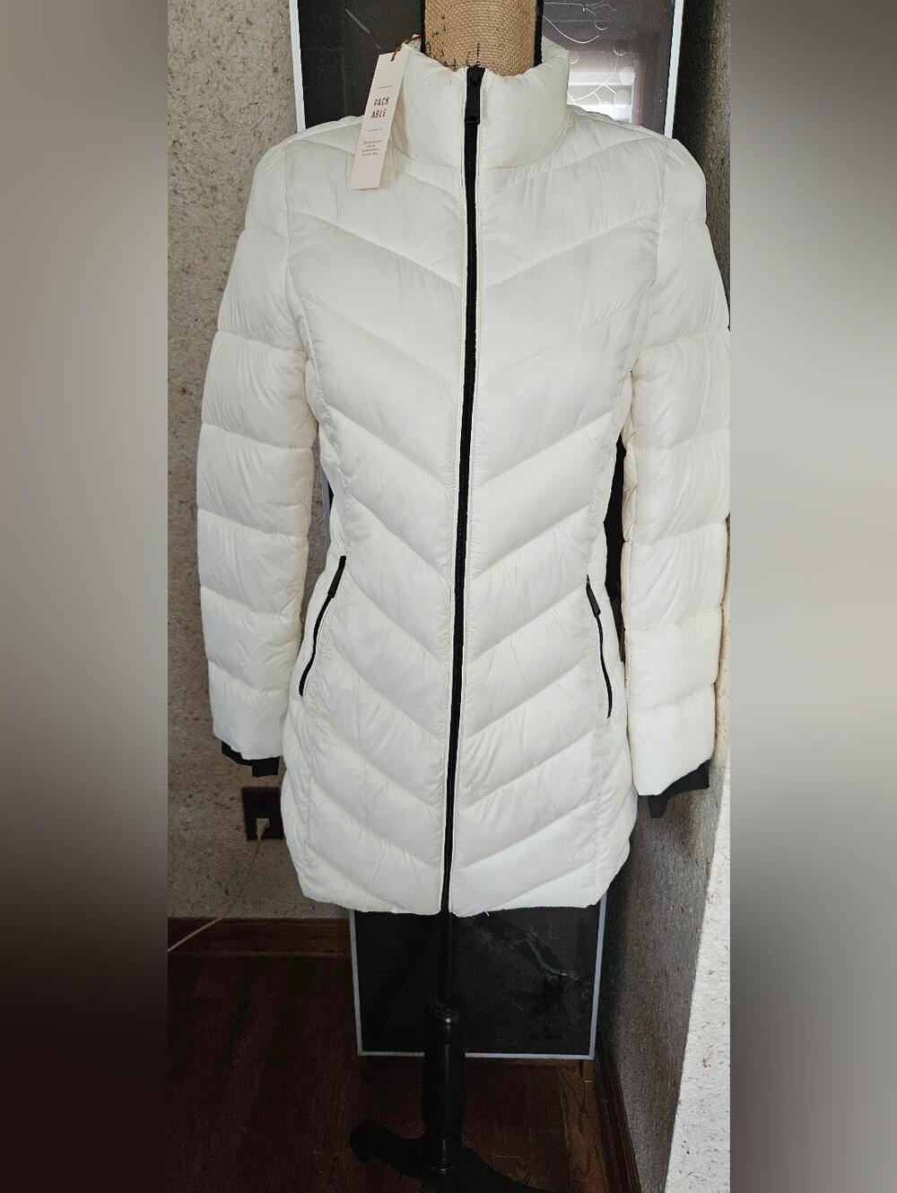 Women’s White Quilted Long Puffer Jacket